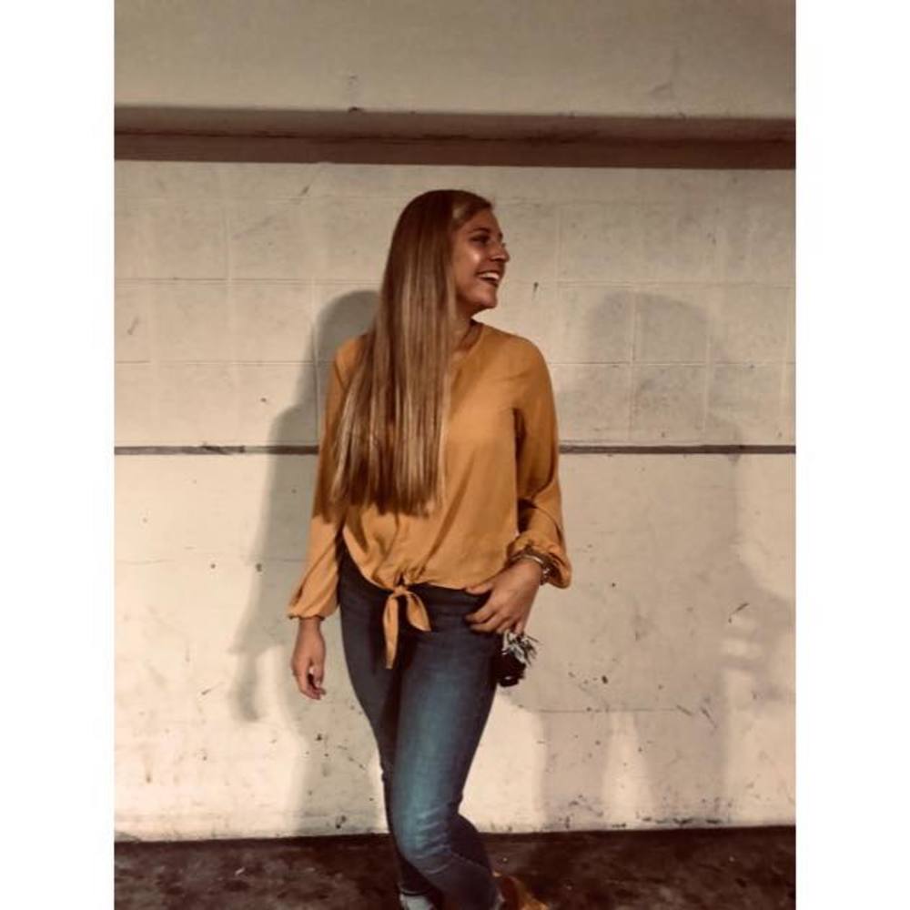 Meet your Posher, Katelyn